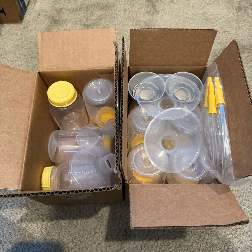 Medela pump parts (brand new)